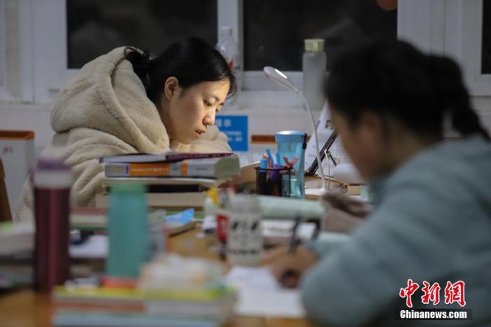 点击进入下一页